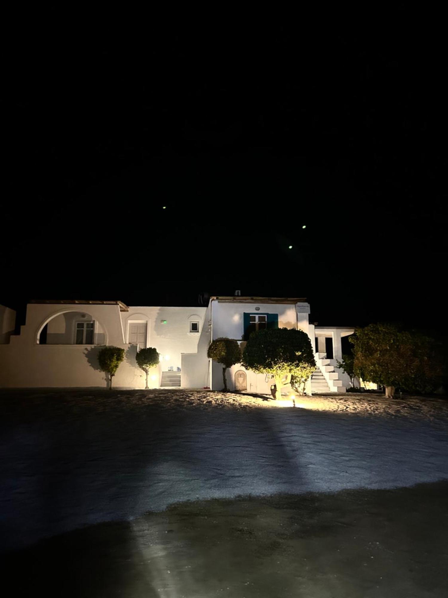 Apollonia Studios Plaka  Bagian luar foto